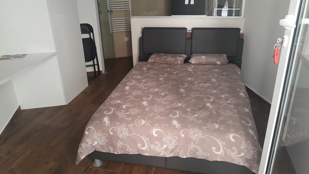 Marinac City Center Apartments & Rooms Split Bagian luar foto